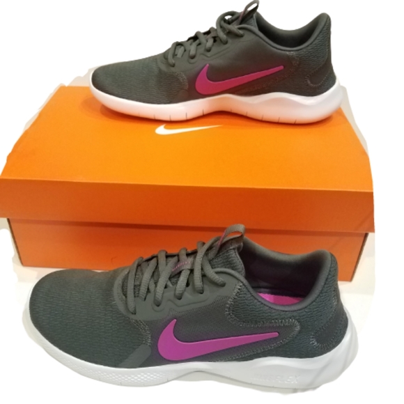 Nike Shoes - Nike Flex Experience RN Grey Pink Sneaker Size 7.5